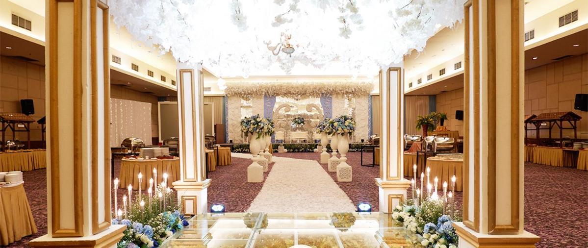 รอยัล ปาล์ม โฮเทล แอนด์ คอนเฟอเรนซ์ เซนเตอร์ เซงคาเรง Hotel จาการ์ตา ภายนอก รูปภาพ
